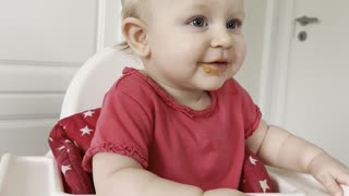 Baby Kayla Eats Spaghetti for Dinner | Messy & Adorable Mealtime