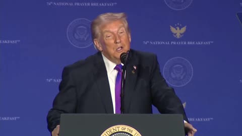 Tổng thống Trump: “Một số chính trị gia lớn KHÔNG muốn nói đến từ ‘Chúa..."