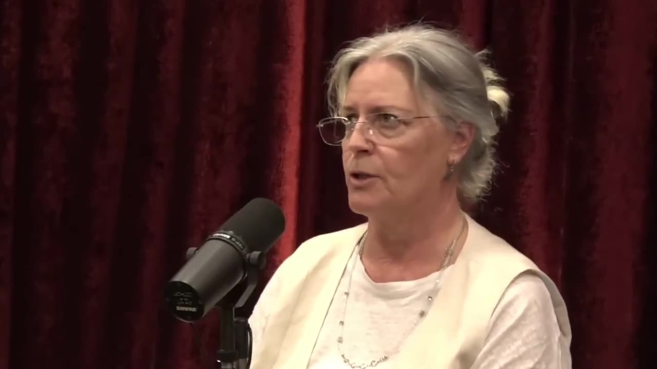 Dr. Suzanne Humphries Confirms to Joe Rogan That—YES—Vaccines Can Cause Food Allergies