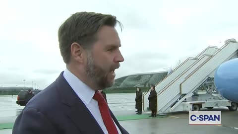 'Disgusting behavior': JD Vance responds to calls for Howard Lutnick to resign