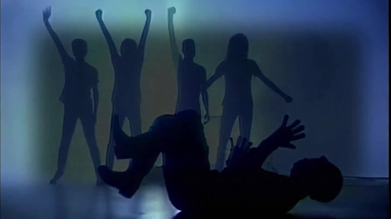 Queen - Calling All Girls