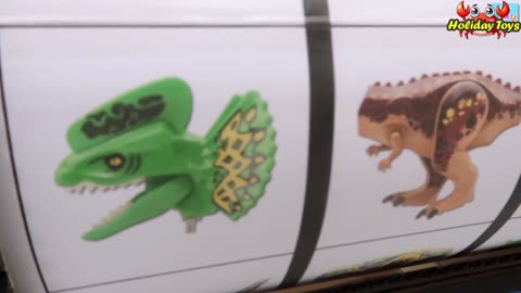 Megalodon Waiting for Prey that Comes Out of Cardboard Box