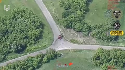 Crew Bails from Russian Heavy Gun Set Alight