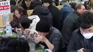 Market Must-Try! A Signless Noodle Shop You’ll Regret Missing | Korean Street Food