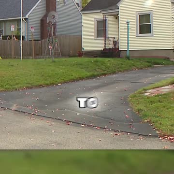 The_Pettiest_Neighbor_War_Ever_Keeps_Getting_Worse Please comments who have gone through