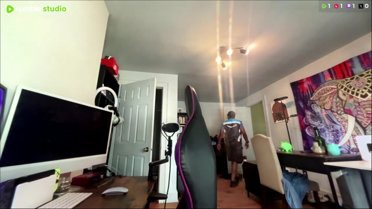 IRL STREAM S1 E1