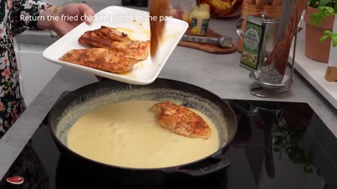 Crispy Chicken in creamy garlic parmesan sauce🍗🍗