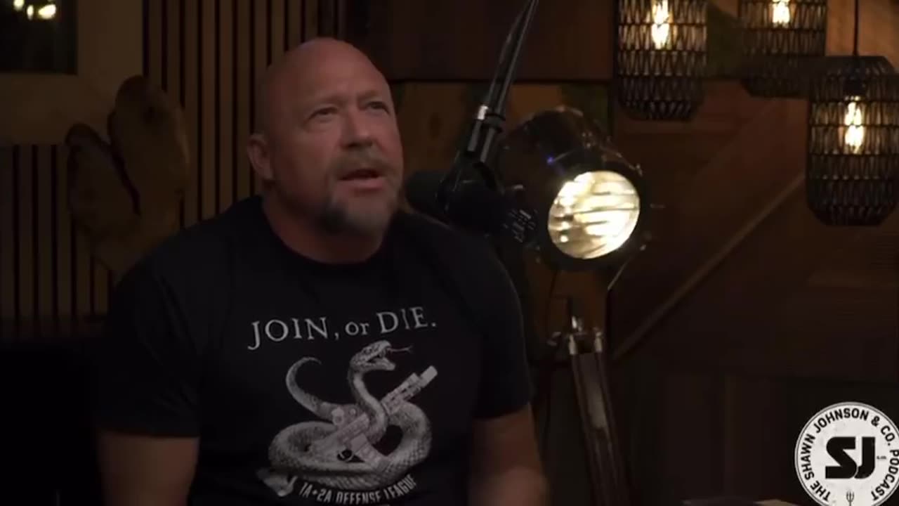 Alex Jones says that he has superpowers even beyond autism: psychic autism