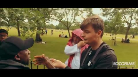 Exposing the cowardice of the Dawah in the park _ (Young Bob) _ Speakers Corner