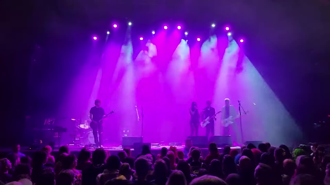 Rock & skate ( live )