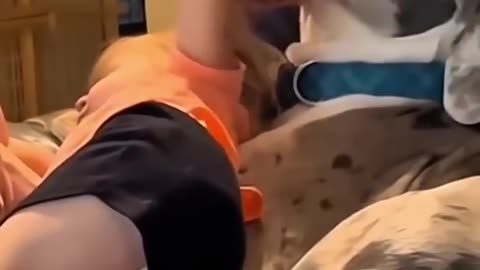 Caring dogs for babies _cutebaby _dog _purelove_comment if you have cute🐶🐕(720P_HD)