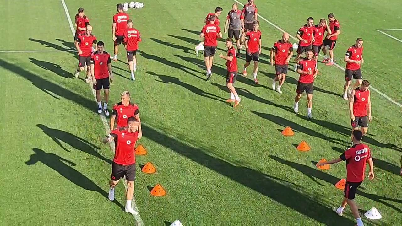 Stërvitja e kombetares kuqezi para ndeshjes me Serbinë