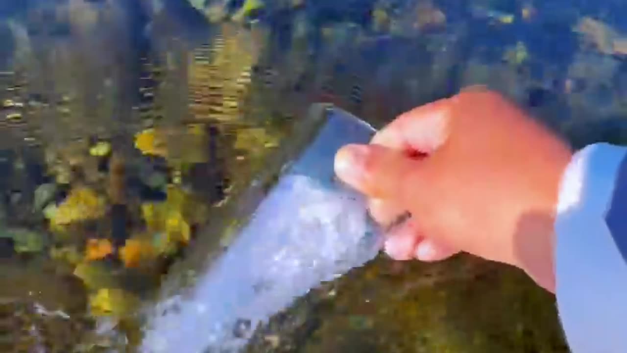 I phone camera test in glass under water