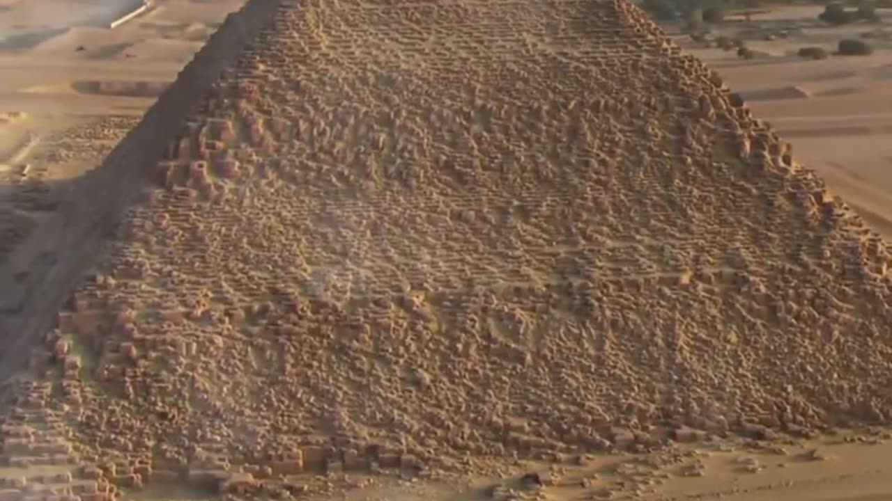 Why Did the Pharaohs Choose Giza for the Pyramids? | Ancient Egypt’s Hidden Secret Revealed!