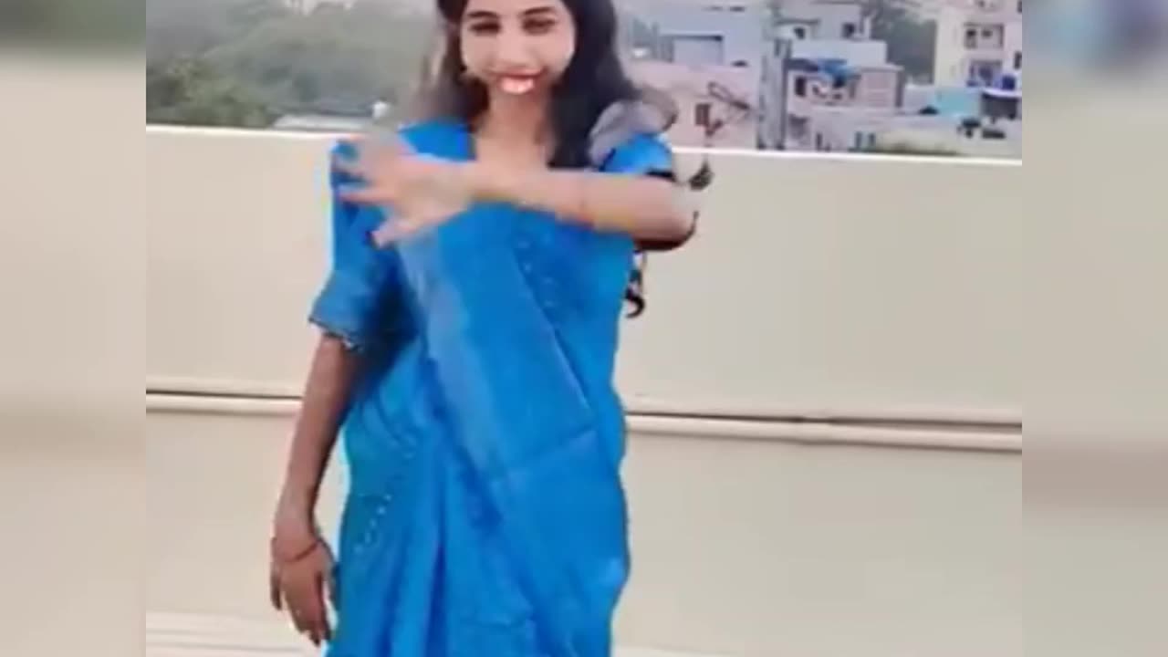 True Beauty Comes from Within – A Girl with a Golden Heart