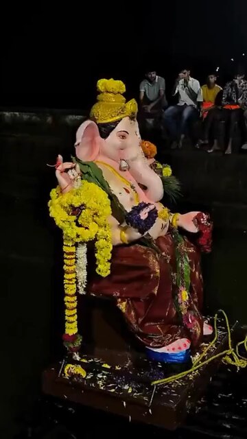 Must watch drowing of an idol