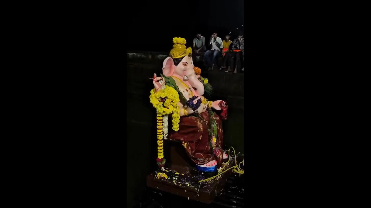 Must watch drowing of an idol