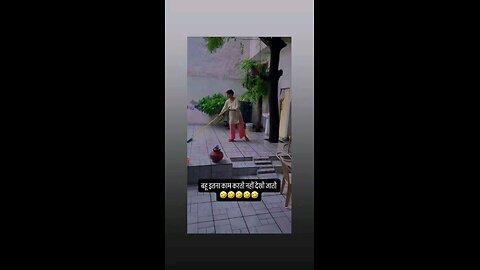 काम करना वाली रख लु