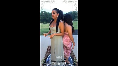 Stevie & Dylan’s 360 booth fun