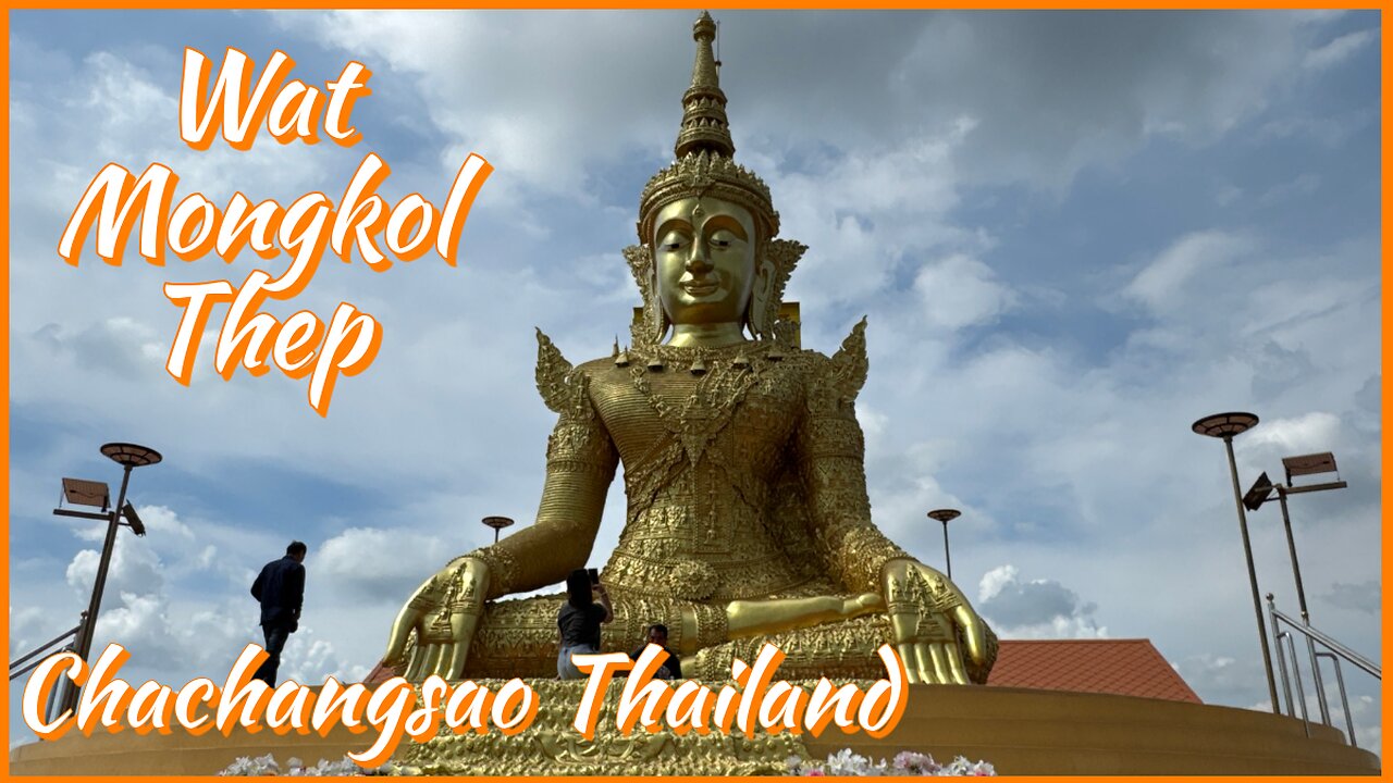 Wat Mongkol Thep: Golden Chapel & Meditation Center in Chachoengsao Thailand