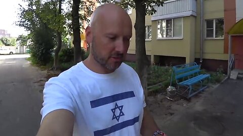 are there any, #enfluencers ,that are not , #jewish ,