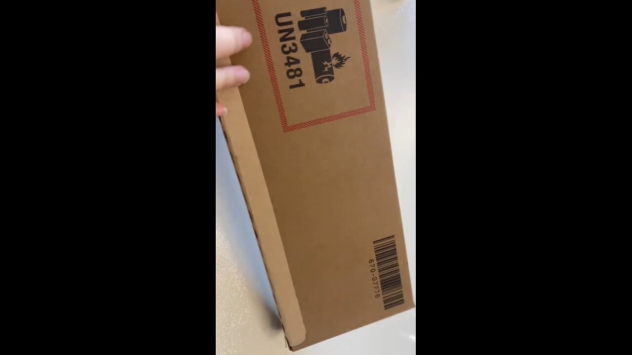 apple iWatch unboxing