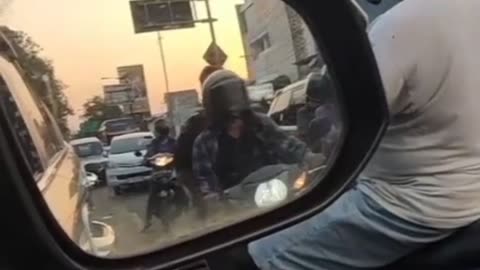 Evening Traffic Vibes | Waiting at the Red Light