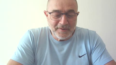 Război și circ, genocid și distracție