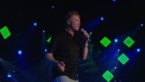 Night Nurse (Gregory Isaacs cover) - Simply Red (live)