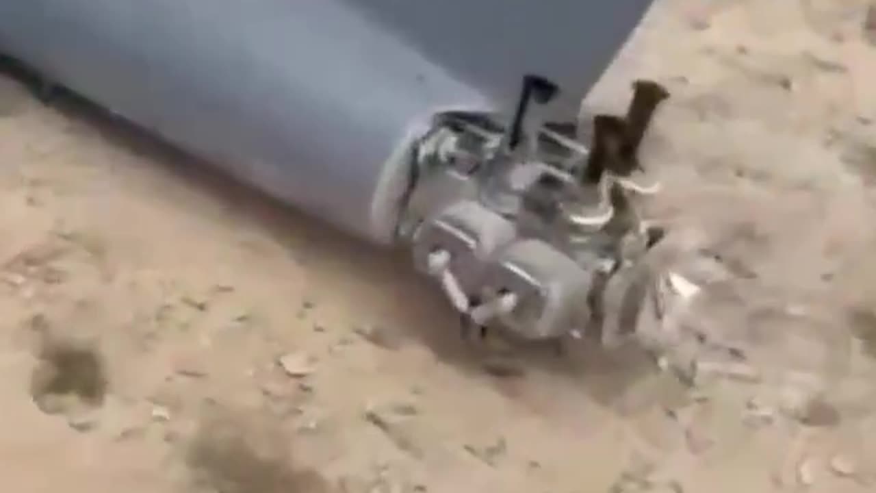 Kazakhstan: An Iranian Arash-2 kamikaze drone somehow crashed in Kazakhstan.