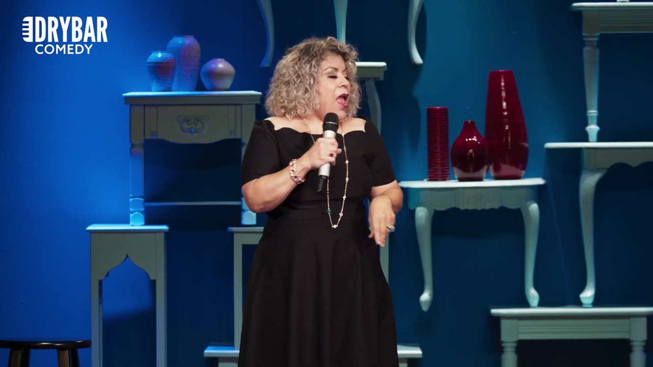 The Difference Between A Mom And A REAL Mom. Debi Gutierrez - Full Special
