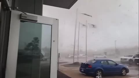 St Louis, Missouri. I was obtaining some truck parts for my dad when the storm