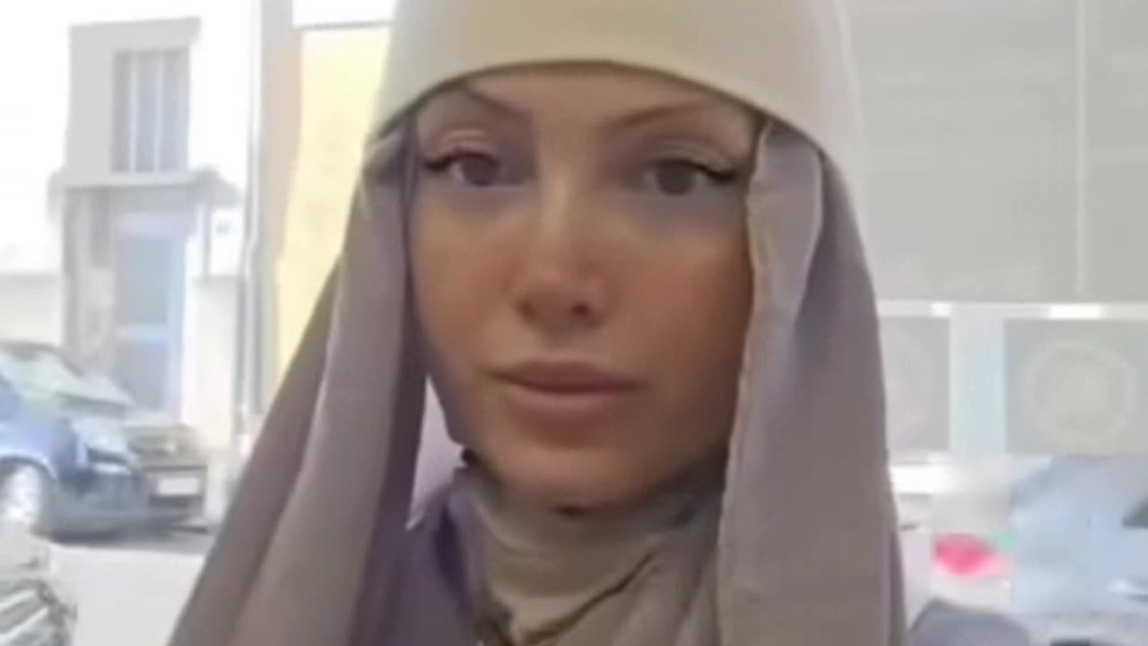 Nechť je Alahova kletba přivás!