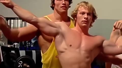 ARNOLD AURA 🥶 OLD BODYBUILDER 💀 FATHER OF BODYBUILDING
