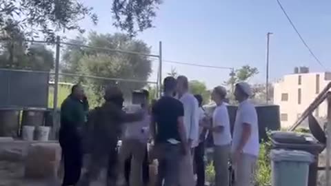 ⚡️Israeli settlers, accompanied by soldiers, stormed the home of Palestinian