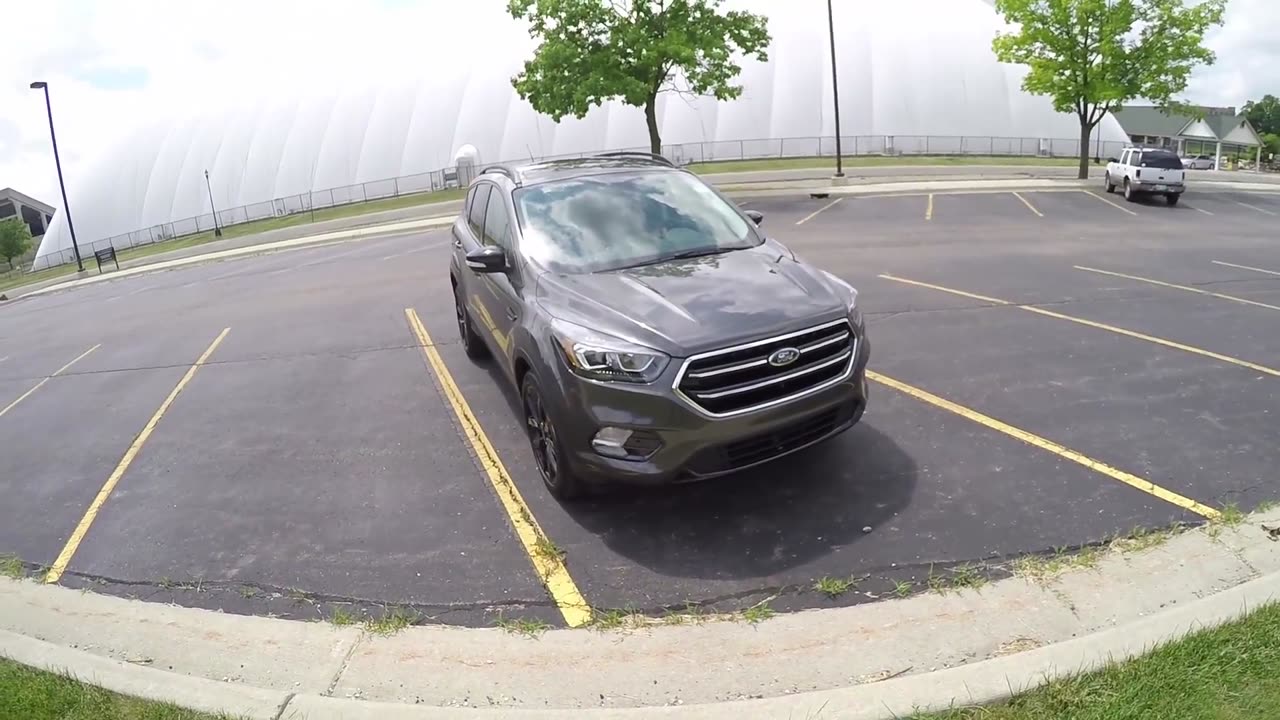 2017 Ford Escape Titanium 2.0L Ecoboost 4WD - WR TV POV Review