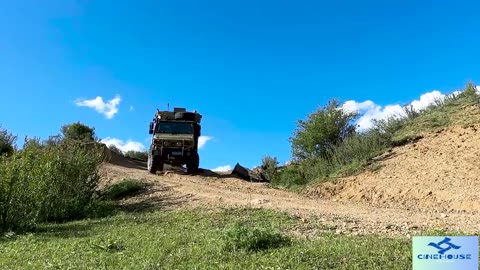 What kind of vehicle can go off-road A mobile home with a stunning front and back yard !