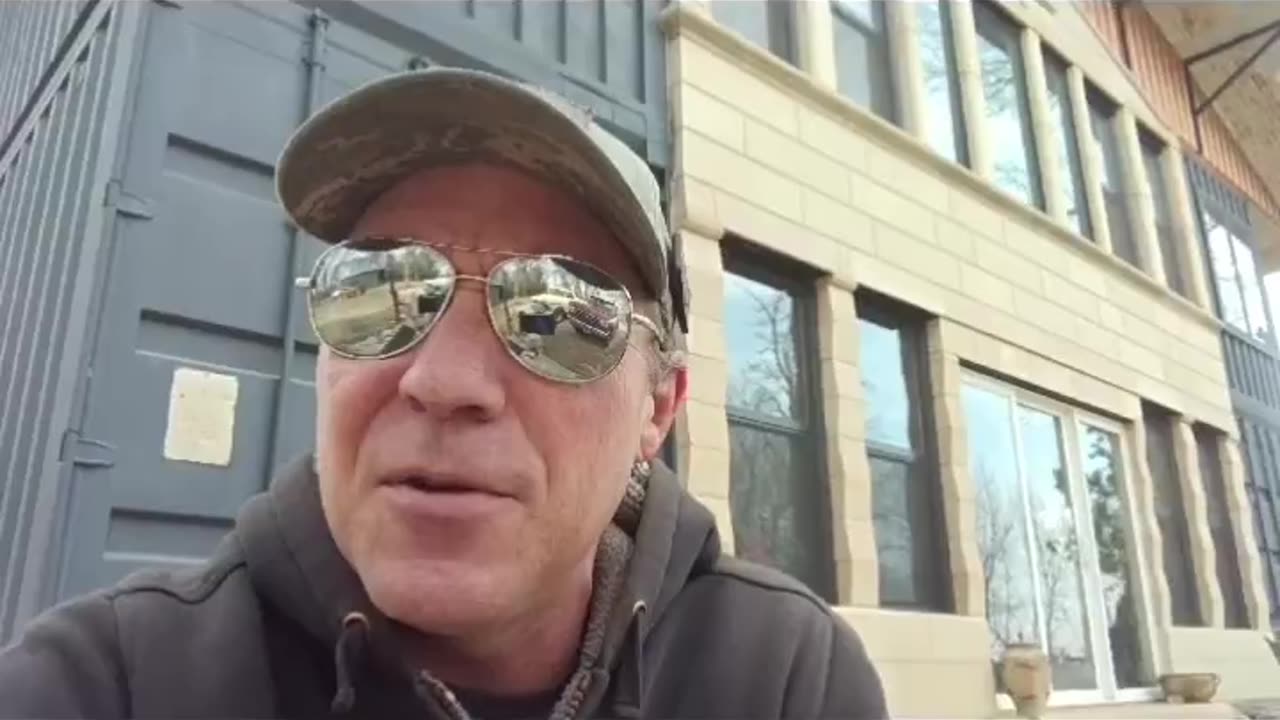 The Experts? They are Not Really Experts-They Just Say They Are