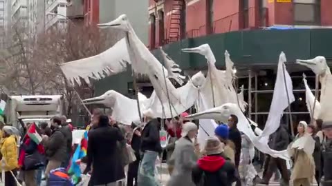 Migrant Protesters Storm Grand Central… as NYC Collapses