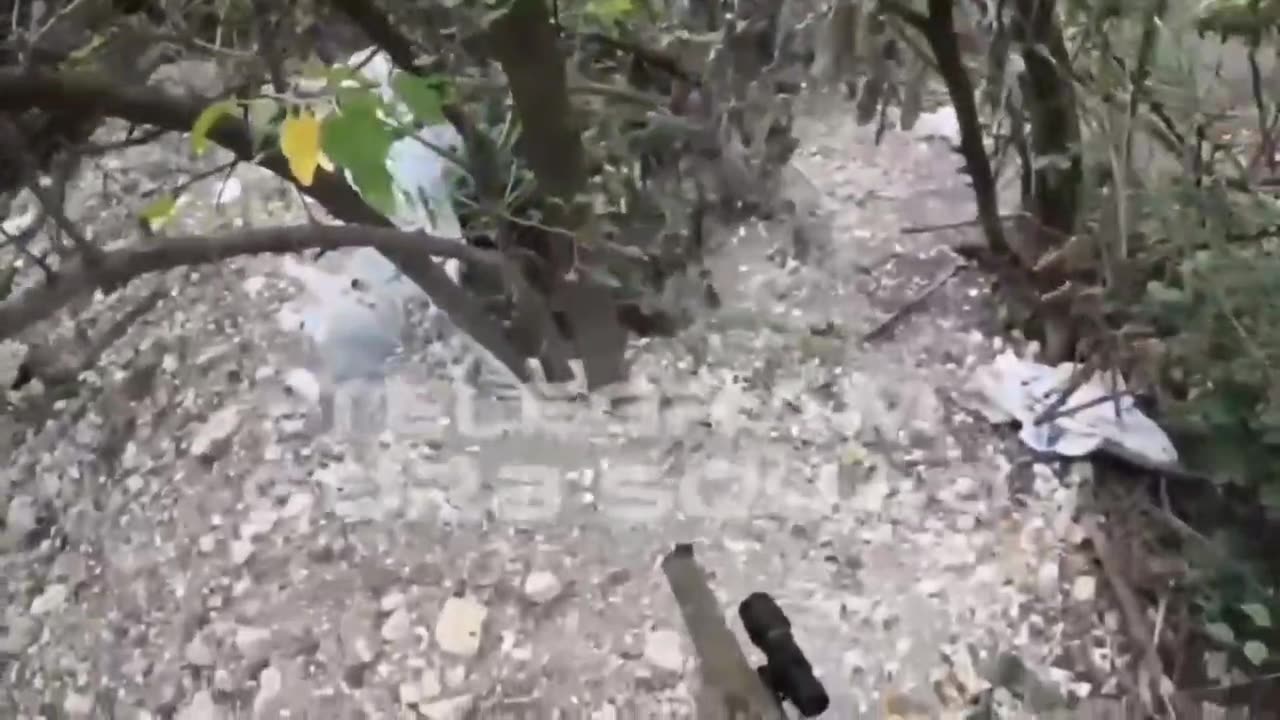 Группа зачистки, проверяя блиндажи