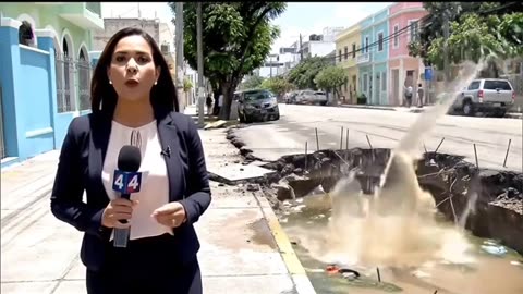 Un bache que ha provocado varios accidentes