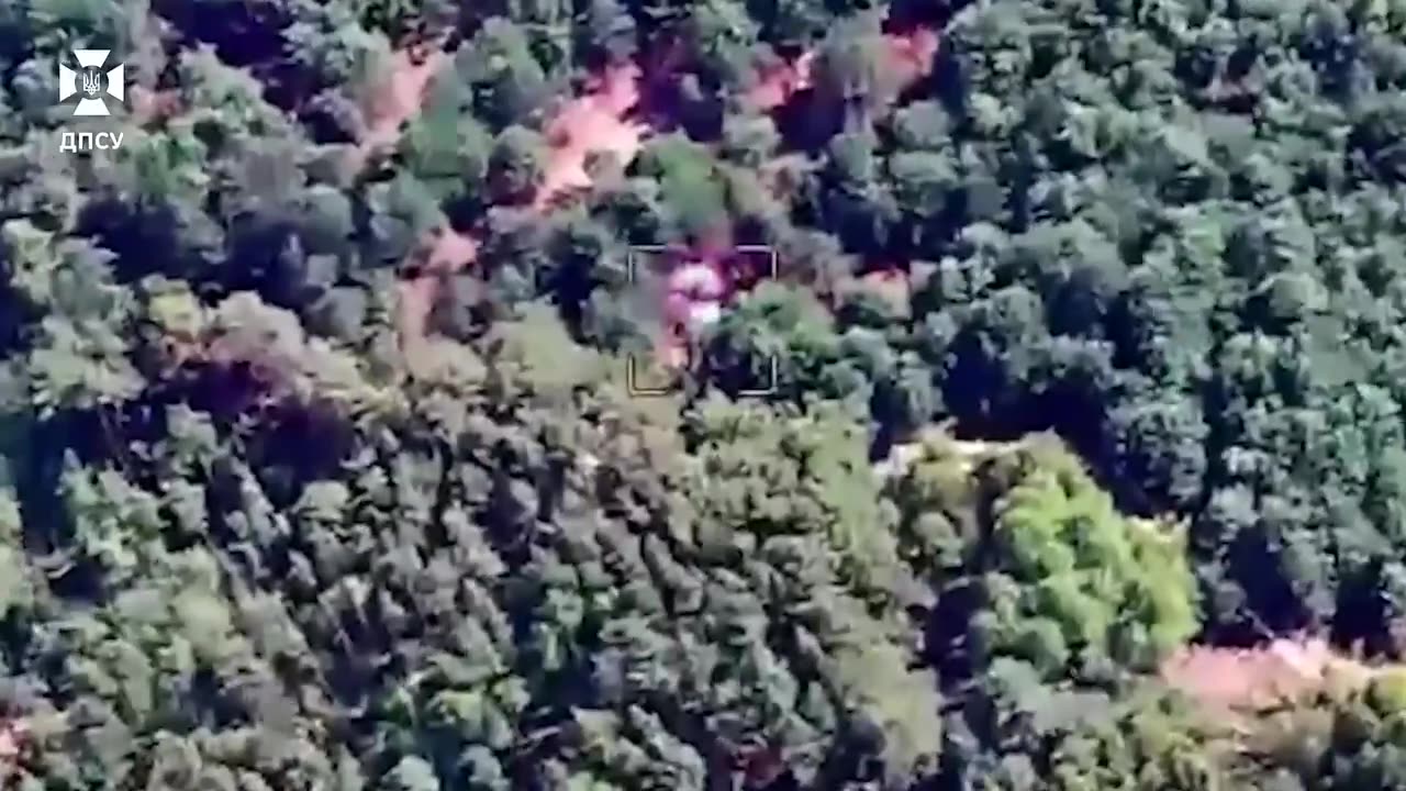 💥Border guards-operators of FPV drones of the "Steel Border" destroyed a vehicle,