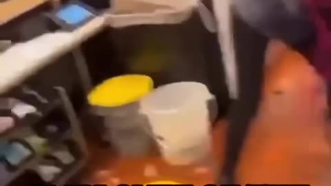 Employee Of The Month Girl Fight