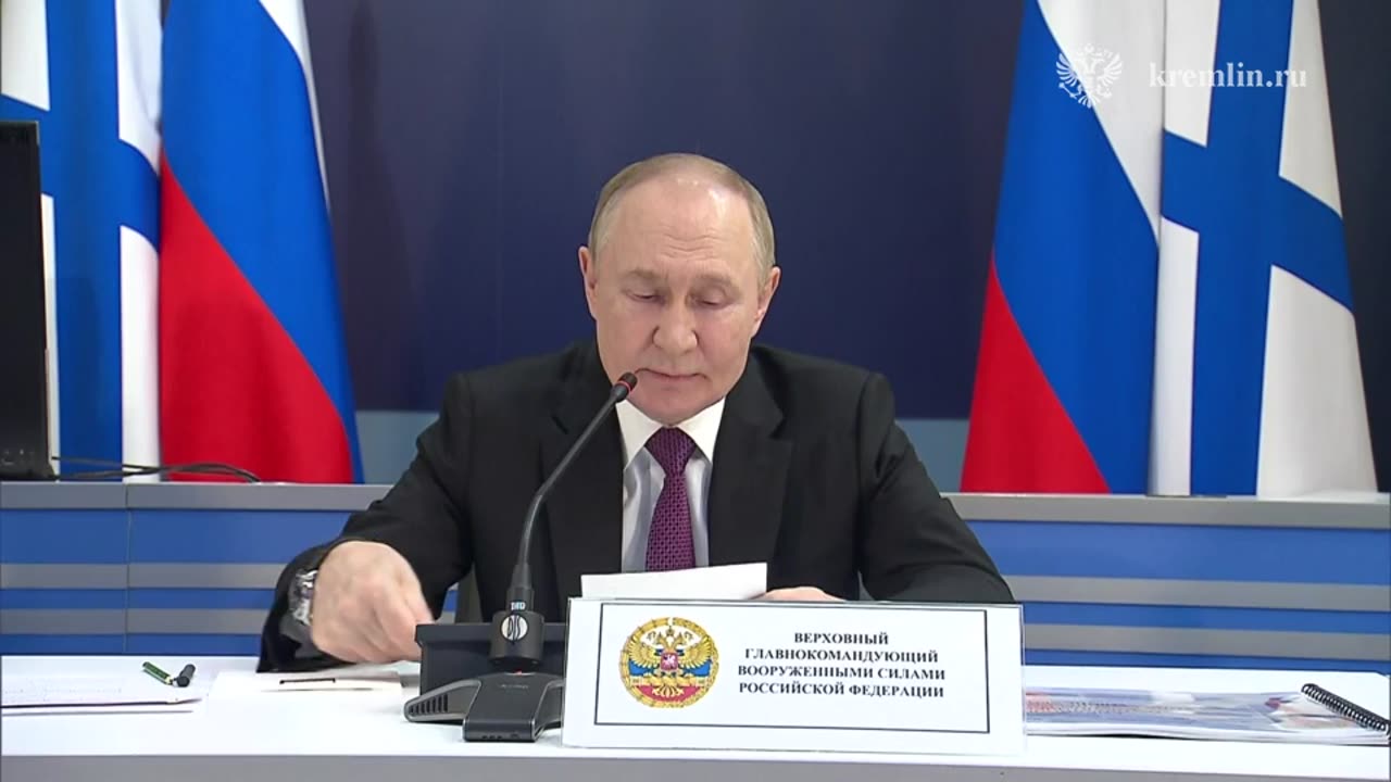 Владимир Путин обратился к участникам оперативных учений