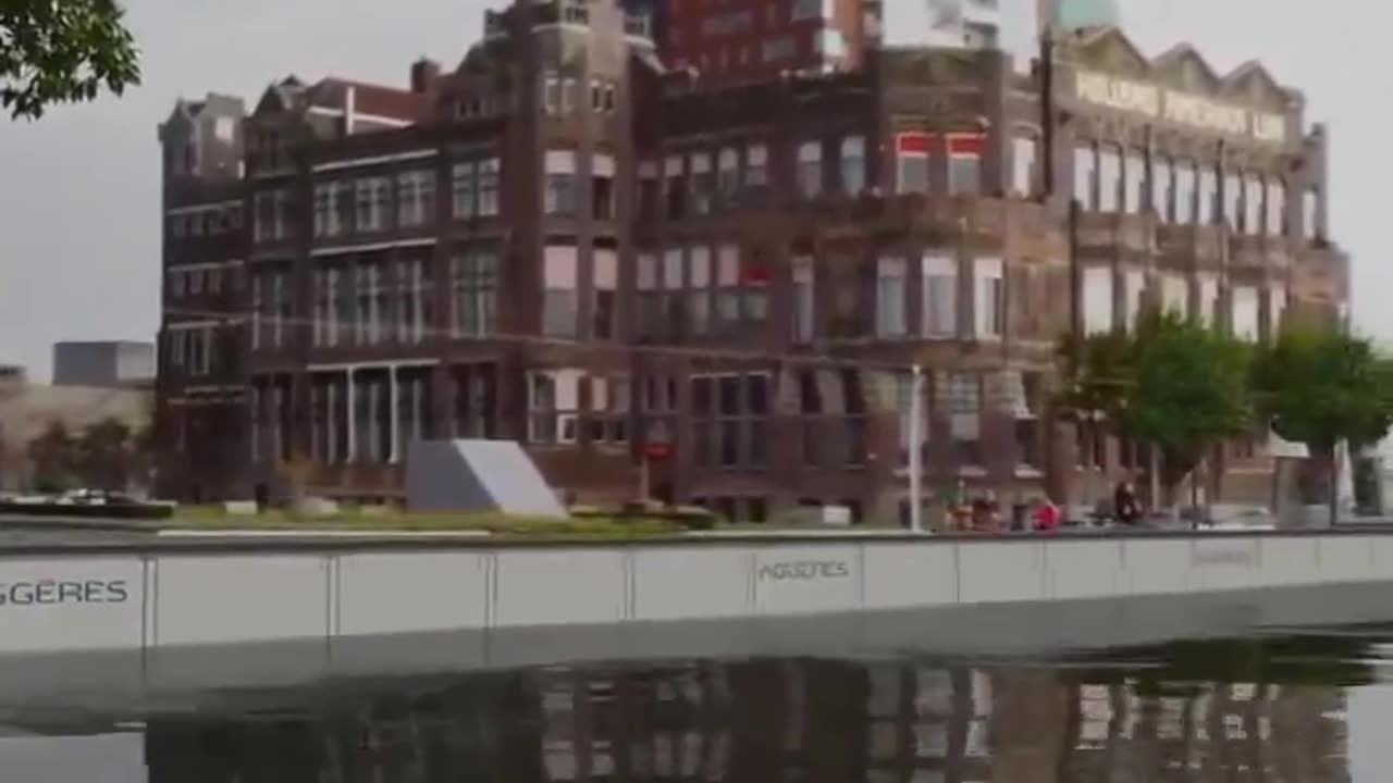 The system used in the Netherlands to cope with tides is a true engineering marvel