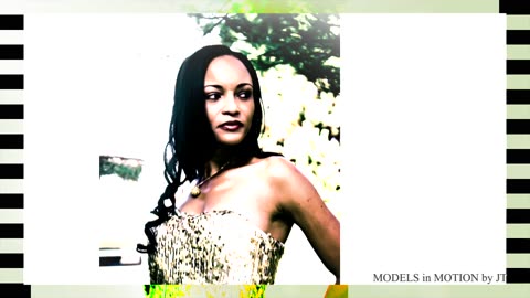 MODEL ANGELA - GOLDEN GIRL