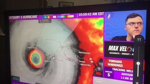 Lands on the WHITEHOUSE