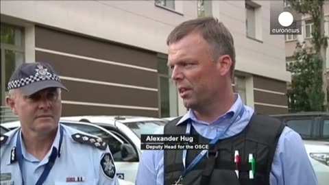 International investigators reach MH17 crash site in Ukraine