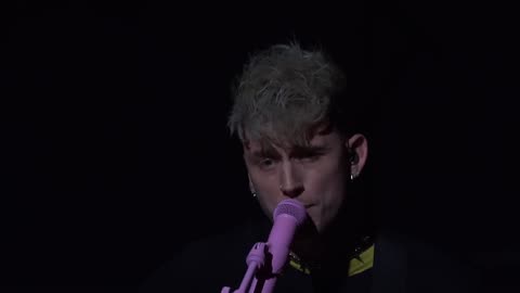 MGK - LONELY - LIVE SNL