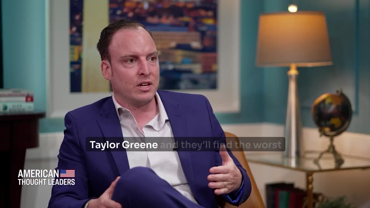 Here's how one journalist is breaking media echo chambers